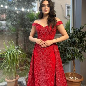 lara model nişan elbisesi