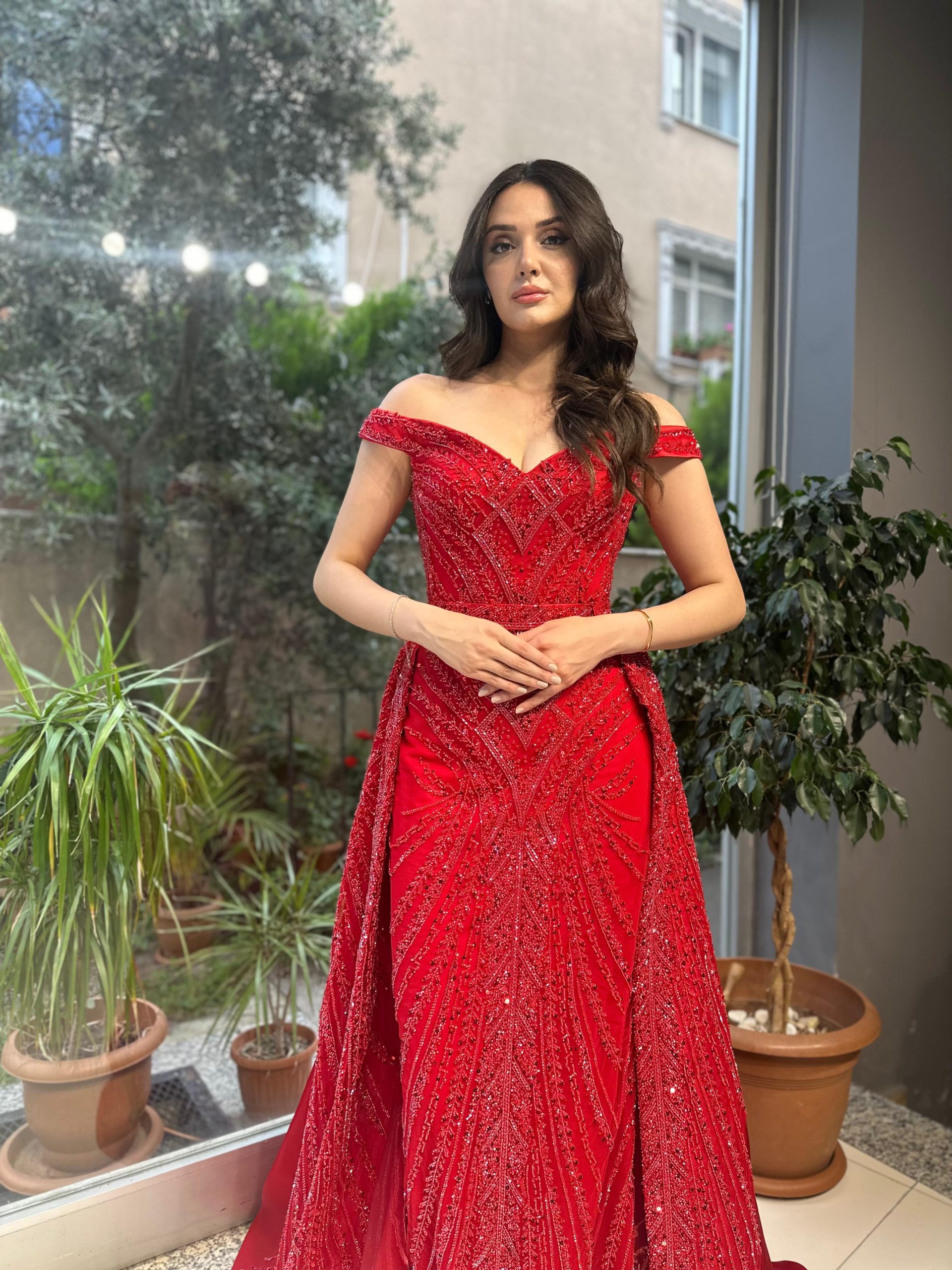 lara model nişan elbisesi